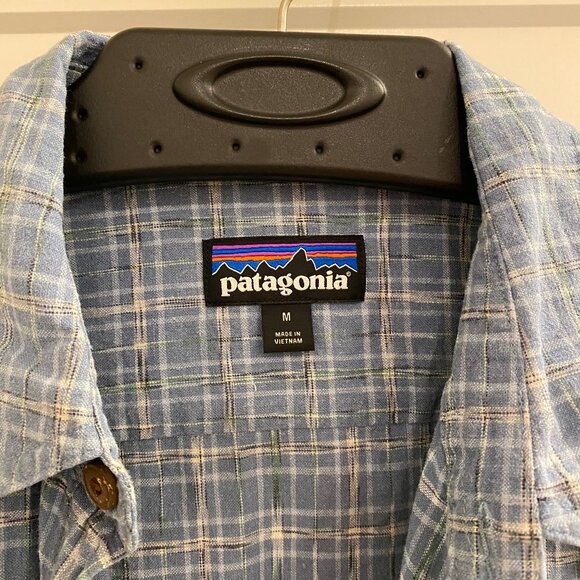 Patagonia Short Sleeve Button Down Shirt - Picture 4 of 6